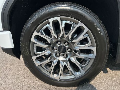 New 2026 GMC Sierra 1500 Denali Ultimate AWD/4WD image 57