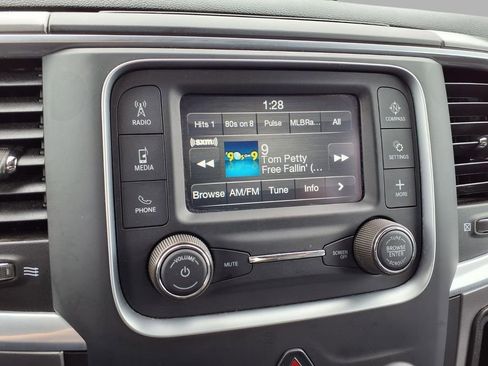 Used 2024 RAM 1500 Classic SLT AWD/4WD image 5