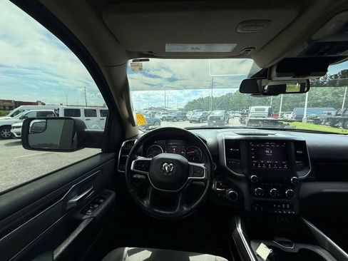 Used 2019 RAM 1500 Big Horn AWD/4WD image 6