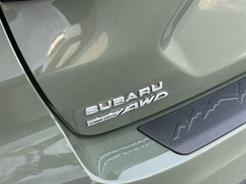 Used 2025 Subaru Crosstrek 2.5i Limited w/ Popular Package #3A AWD/4WD image 36