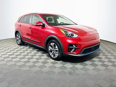 Used 2022 Kia Niro EX FWD image 1