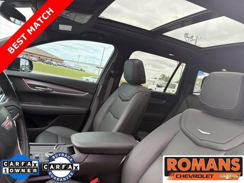 Used 2024 Cadillac XT6 Luxury w/ LPO, Floor Liner Package FWD image 13
