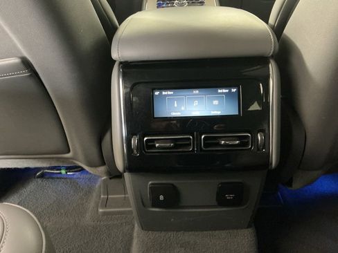 Used 2020 Lincoln Aviator Reserve image 25