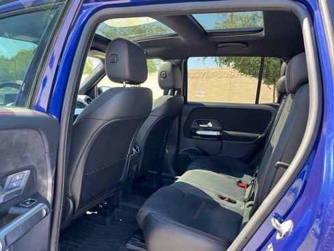 Used 2022 Mercedes-Benz GLB 250 image 24