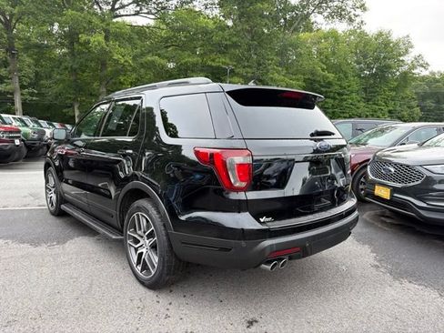 Used 2018 Ford Explorer Sport AWD/4WD image 4