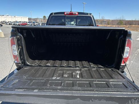 Used 2020 GMC Canyon Denali image 22