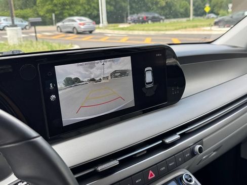 Used 2024 Hyundai Palisade SEL FWD image 28