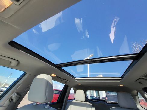 Used 2019 Toyota Highlander Limited Platinum image 37