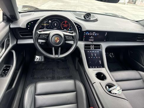 Used 2021 Porsche Taycan 4 Cross Turismo image 9