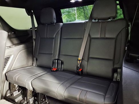 Used 2022 Chevrolet Tahoe RST w/ Luxury Package image 7