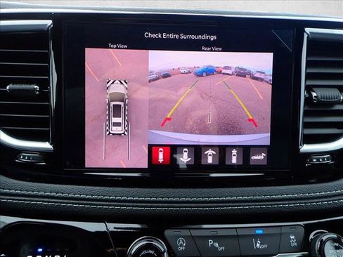 New 2026 Chrysler Pacifica Limited w/ Uconnect Theater Family Group image 21