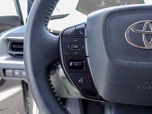 Certified 2024 Toyota Prius LE FWD image 15