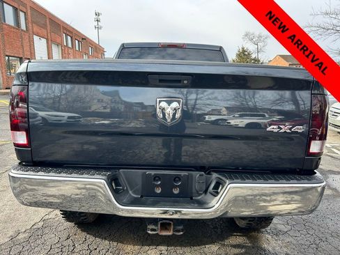 Used 2016 RAM 2500 Tradesman w/ Chrome Appearance Group image 7