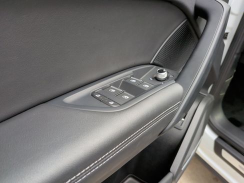 Certified 2022 Audi Q5 2.0T Premium Plus w/ Premium Plus Package image 15