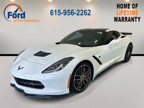 Used 2019 Chevrolet Corvette Stingray Coupe RWD image 1