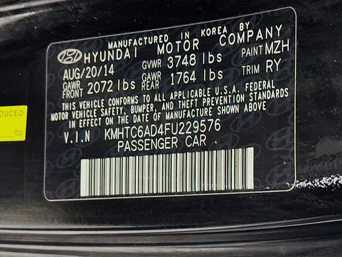 Used 2015 Hyundai Veloster w/ Option Group 02 image 29