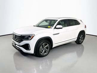 Used 2024 Volkswagen Atlas Cross Sport SEL R-Line AWD/4WD video 3