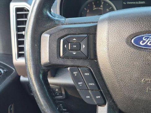 Used 2017 Ford F150 XLT w/ Equipment Group 302A Luxury AWD/4WD image 4
