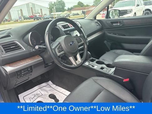 Used 2016 Subaru Outback 2.5i Limited AWD/4WD image 23