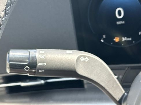 New 2026 Hyundai Kona SEL Premium image 29