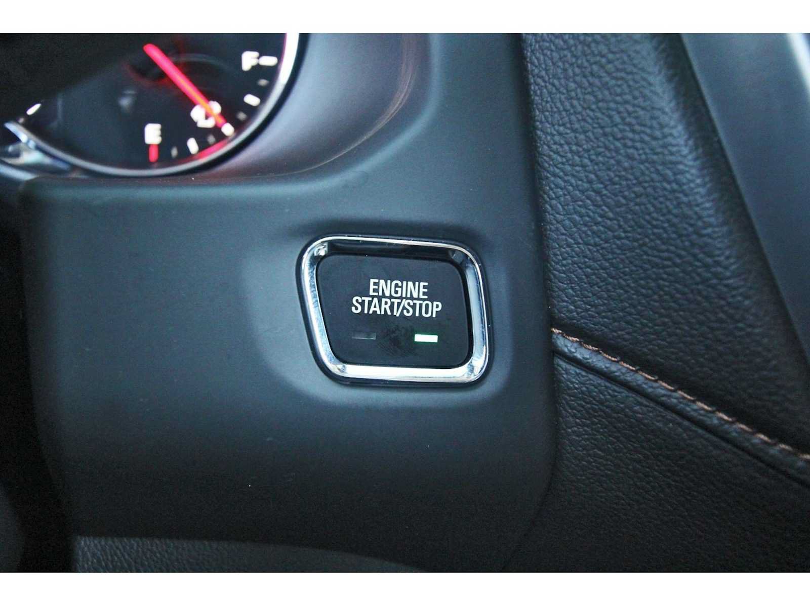 Used 2023 GMC Acadia AT4 w/ Technology Package AWD/4WD image 26