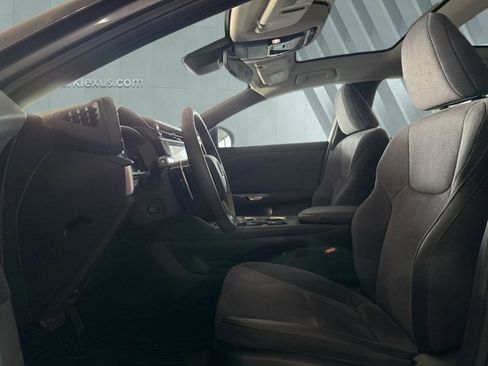 Certified 2024 Lexus RZ 450e Premium image 9