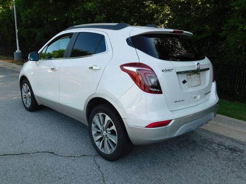 Used 2017 Buick Encore Preferred FWD image 3