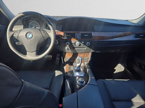 Used 2010 BMW 535i xDrive Sedan image 11