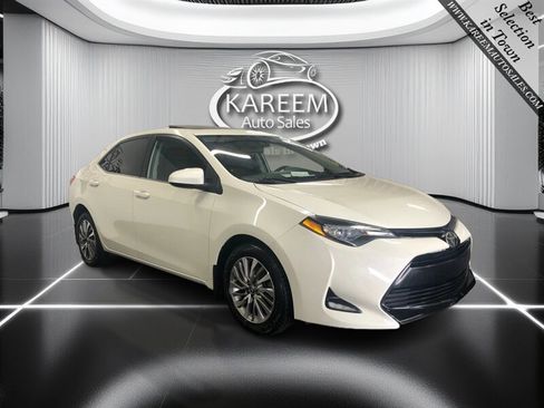 Used 2017 Toyota Corolla LE w/ LE Eco Premium Package image 3