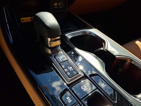 Certified 2024 Lexus NX 350h AWD image 16