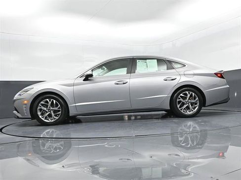 Used 2023 Hyundai Sonata SEL FWD image 28