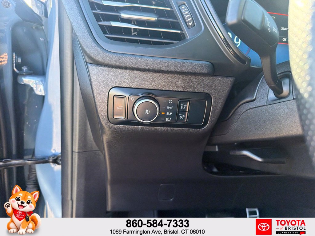 Used 2024 Ford Escape ST-Line Select w/ Tech Pack #2 AWD/4WD image 19