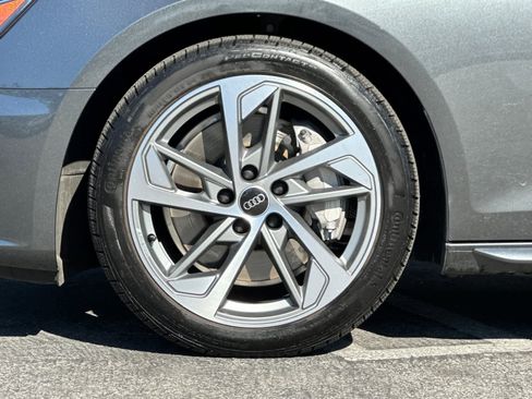 Used 2025 Audi A4 2.0T Premium w/ Convenience Package image 25