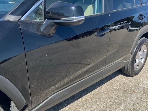 Used 2025 Toyota RAV4 XLE FWD image 3