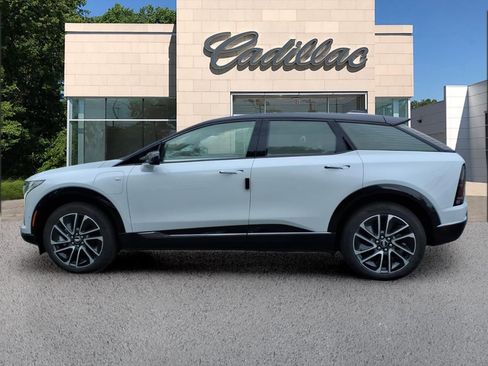 New 2026 Cadillac Optiq Sport 1 AWD/4WD image 2