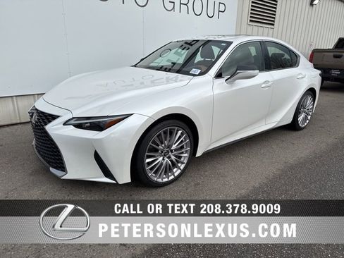 Used 2023 Lexus IS 300 AWD w/ Premium Package image 7