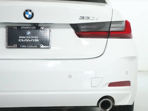 Used 2023 BMW 330i xDrive Sedan w/ Premium Package AWD/4WD image 44