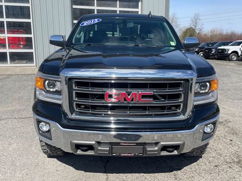Used 2015 GMC Sierra 1500 SLT w/ SLT Preferred Package image 2