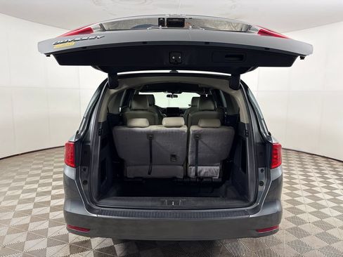 Used 2018 Honda Odyssey EX image 24