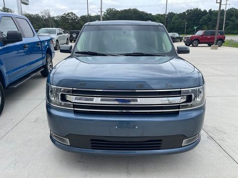 Used 2019 Ford Flex SEL FWD image 2