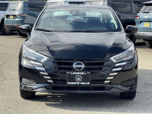 Used 2025 Nissan Versa SV FWD image 2