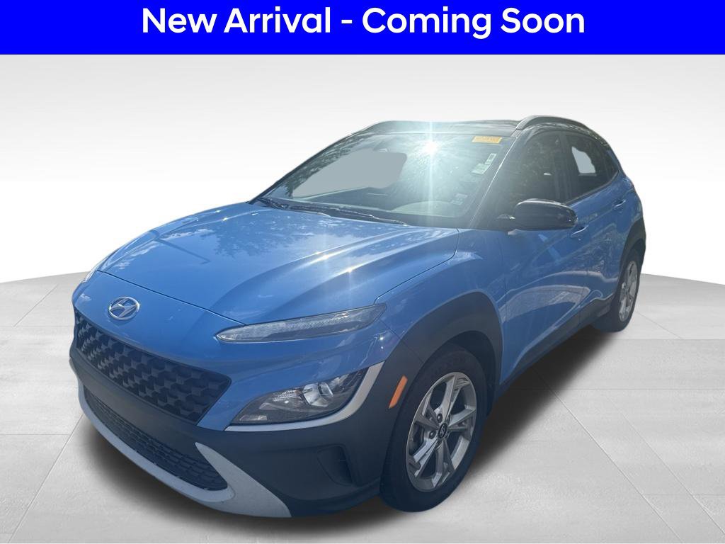 Certified 2022 Hyundai Kona SEL w/ Cargo Package FWD image 1