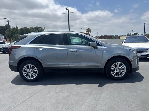 Used 2025 Cadillac XT5 Luxury FWD image 5