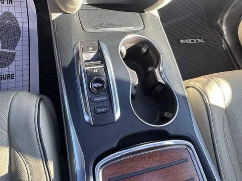 Used 2023 Acura MDX SH-AWD w/ Advance Package image 15