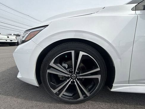 Used 2020 Nissan Sentra SR w/ Premium Package FWD image 8
