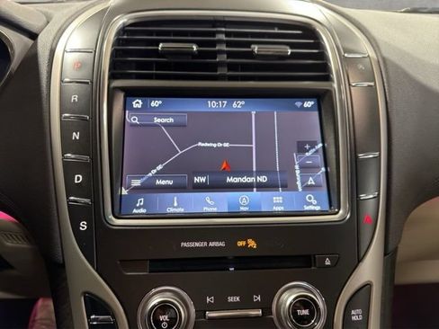 Used 2019 Lincoln Nautilus Reserve AWD/4WD image 4