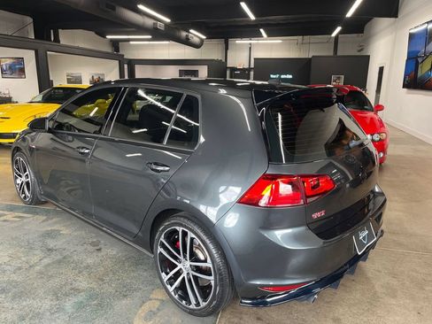 Used 2017 Volkswagen GTI 4-Door FWD image 9