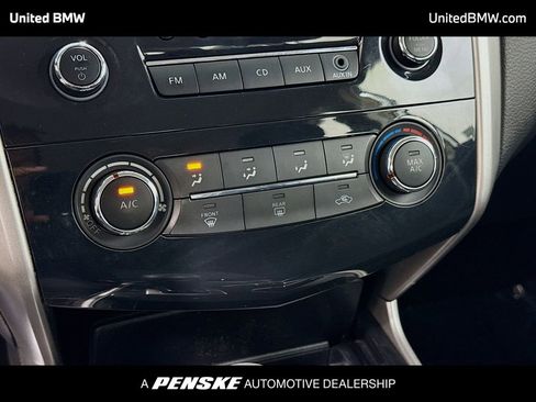 Used 2013 Nissan Altima 2.5 S FWD image 9