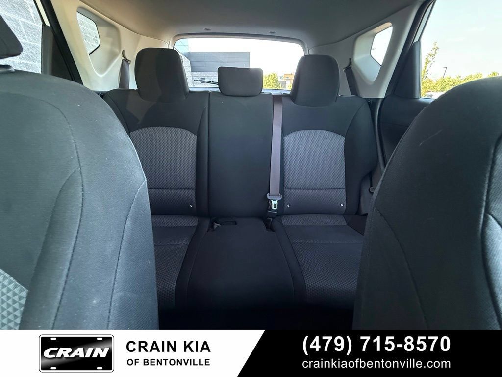 Used 2020 Kia Soul LX FWD image 28