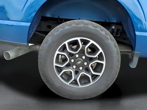 Certified 2022 Ford F150 XLT w/ Equipment Group 302A High image 10